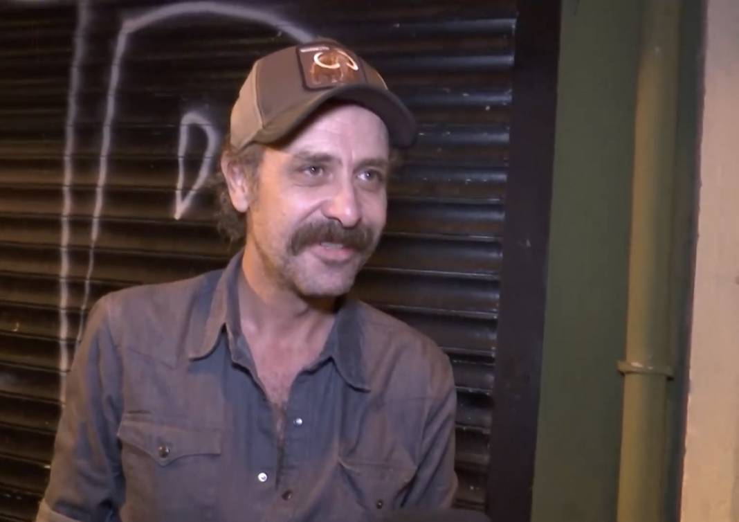 Deprem, Nejat İşler'i de vurdu! 'Depresyondayım' dedi, bakın muhabirlerin röportaj talebine ne yanıt verdi... 4